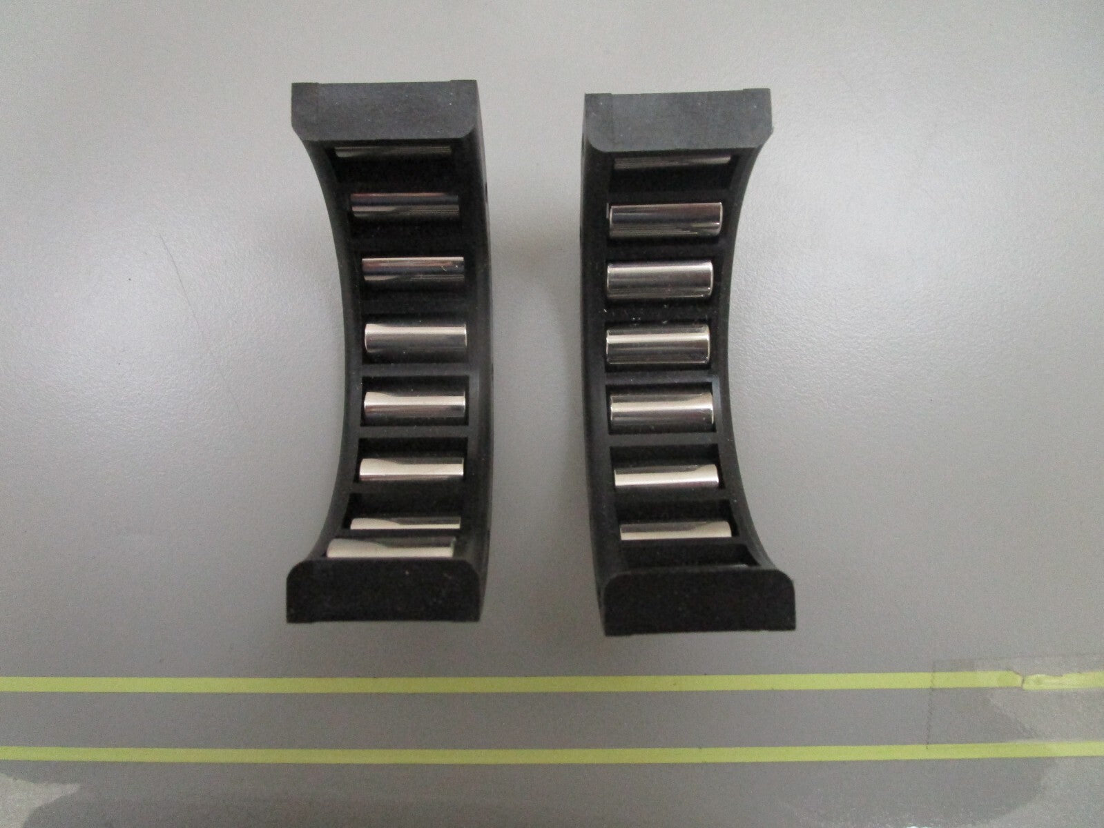 *NEW OEM* 0810 OMC Johnson Evinrude Retainer & Needle Assembly 387041 0387041