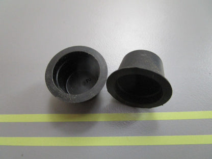 *NEW OEM* (LOT OF 2) 0810 OMC Johnson Evinrude Plug 318173 0318173