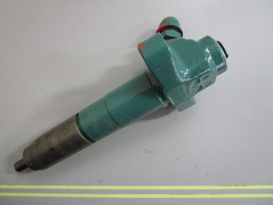 *NEW OEM* 0820 Volvo Penta Fuel Injector 843022