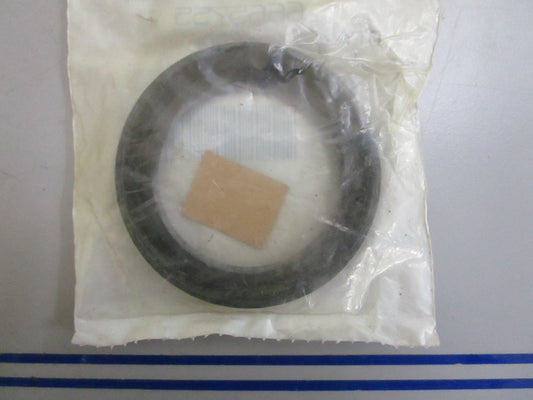 *NEW OEM* 0820 Bobcat Seal 6665755