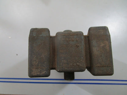 *NEW OEM* 0820 OMC Johnson Evinrude Lower Mount Bracket 387998 0387998