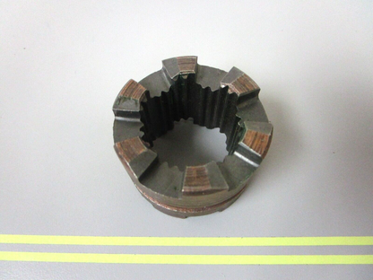 *NEW OEM* 0750 OMC Johnson Evinrude CLUTCH DOG 337774 0337774