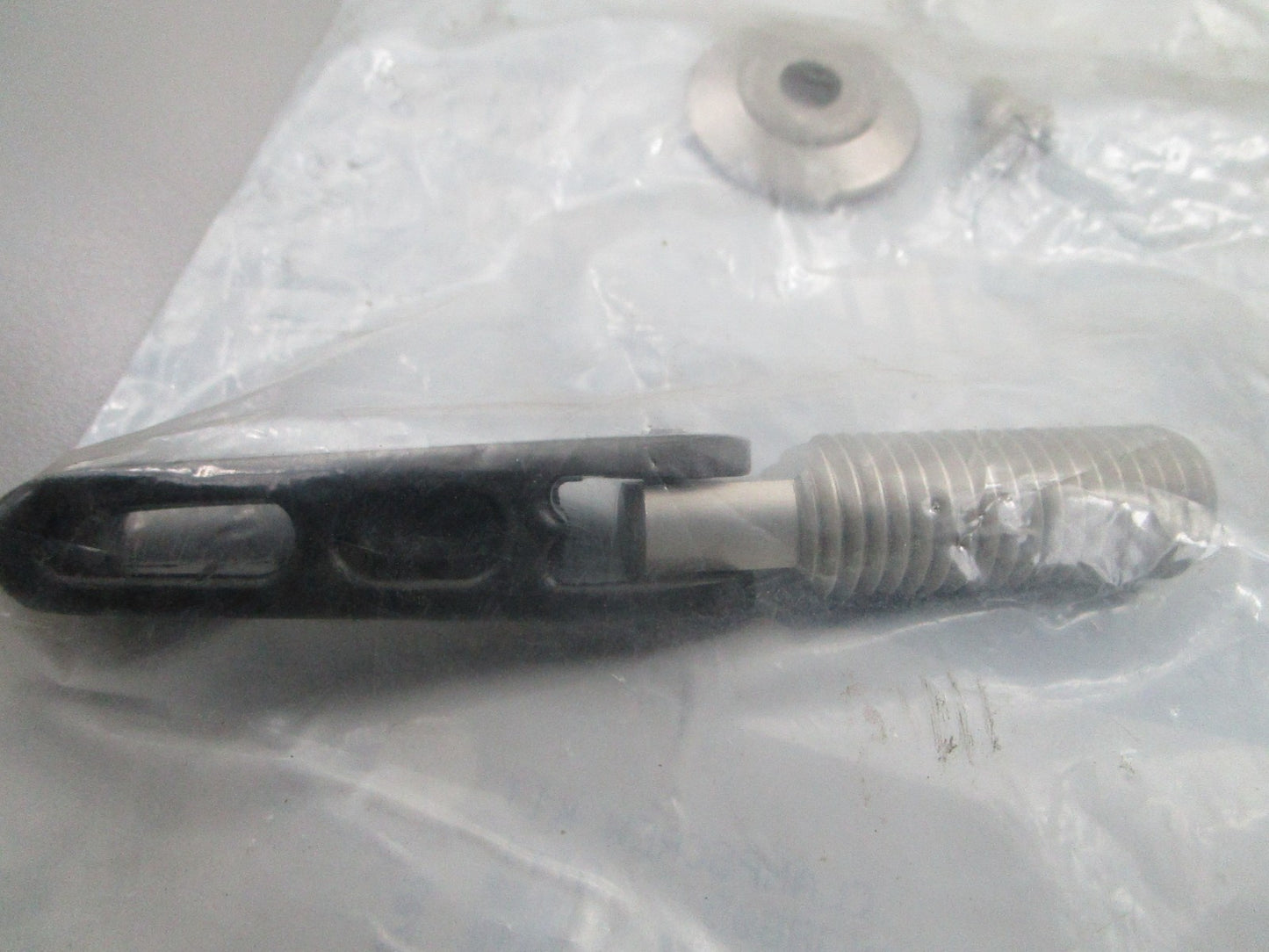 *NEW OEM* 0810 OMC Johnson Evinrude Clamp Screw Kit 388052 0388052