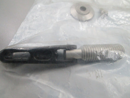 *NEW OEM* 0810 OMC Johnson Evinrude Clamp Screw Kit 388052 0388052