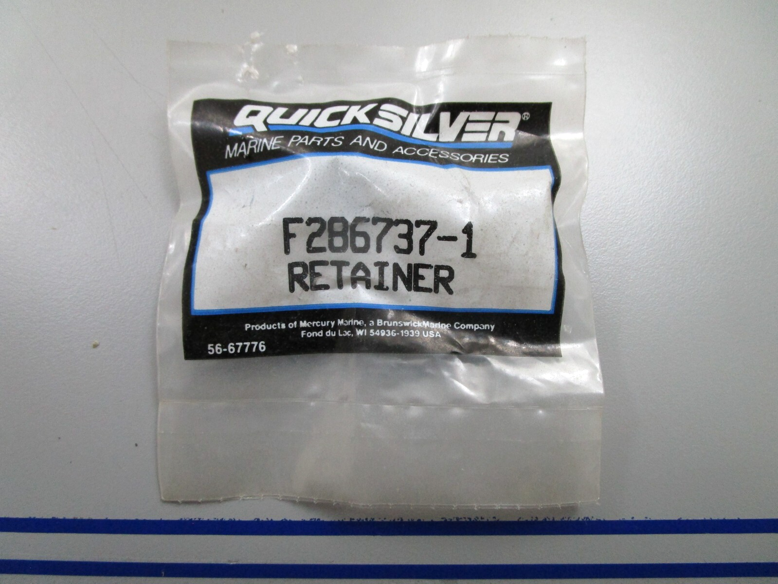 *NEW OEM* 0810 Mercury Quicksilver Retainer F286737-1