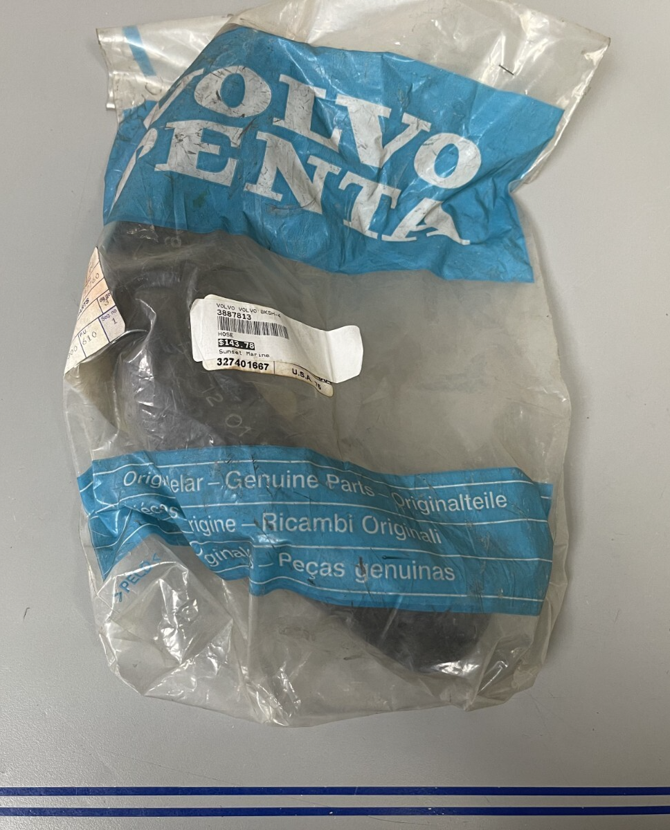 *NEW OEM* 0670 Volvo Penta Hose 3887813