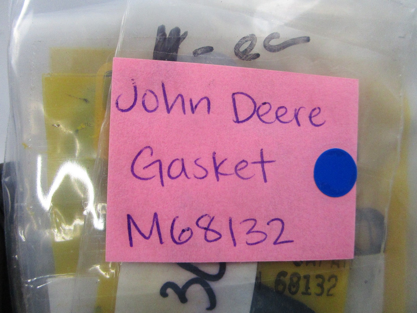 NEW OEM M68132 John Deere Gasket 0810