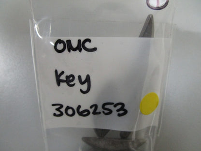 *NEW OEM* 0810 OMC Johnson Evinrude Key 306253 0306253
