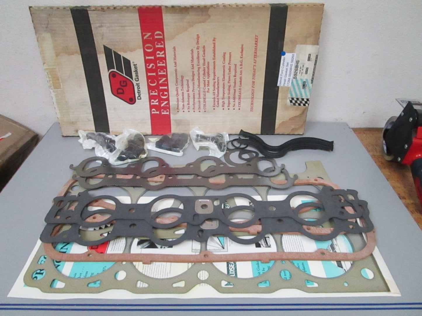 *NEW OEM* 0720 Detroit Ford Cylinder Head Gasket Set 17268 59268HS 59268