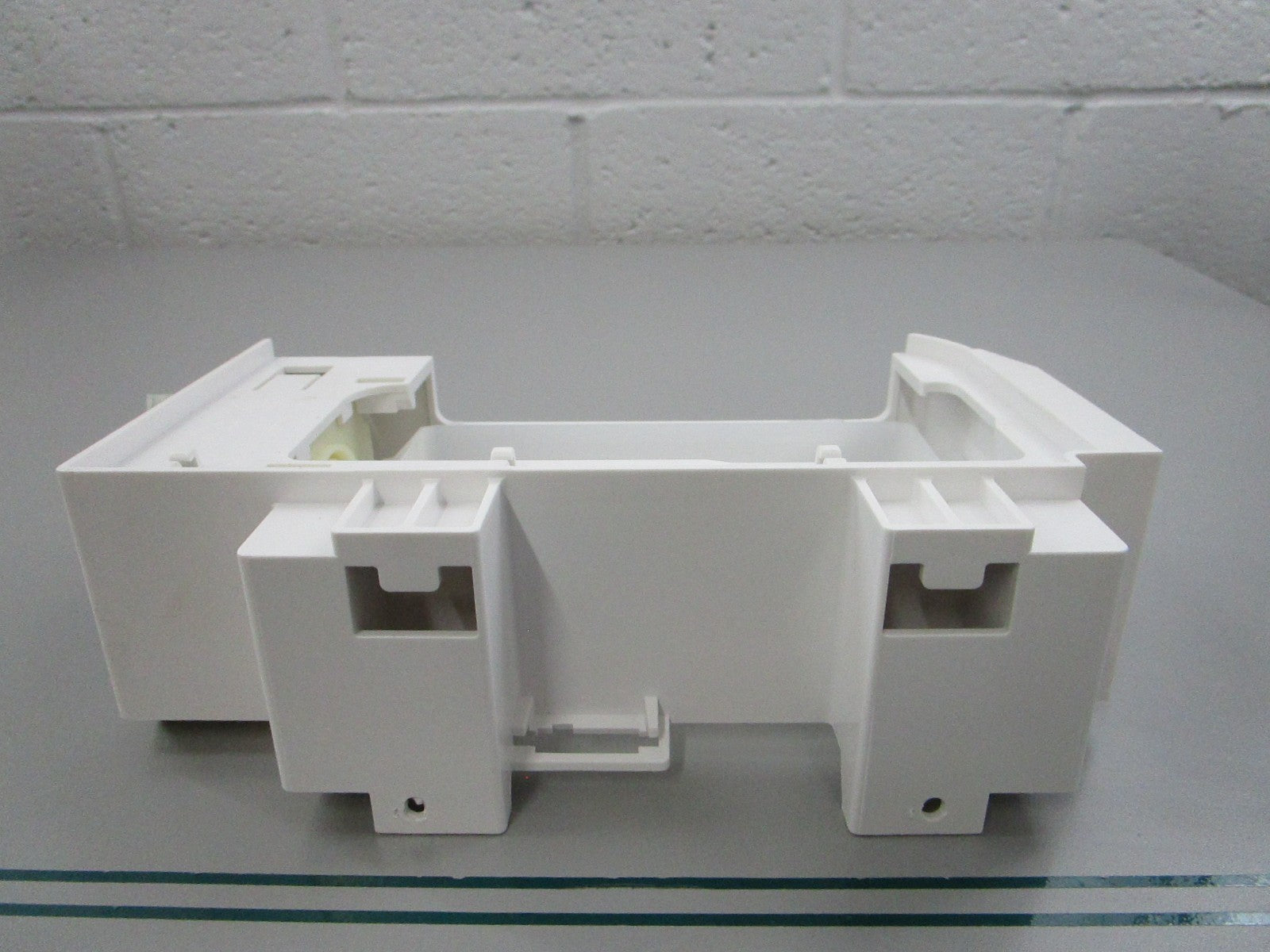 NEW OEM W10873791 Whirlpool Ice Maker Assembly 0810