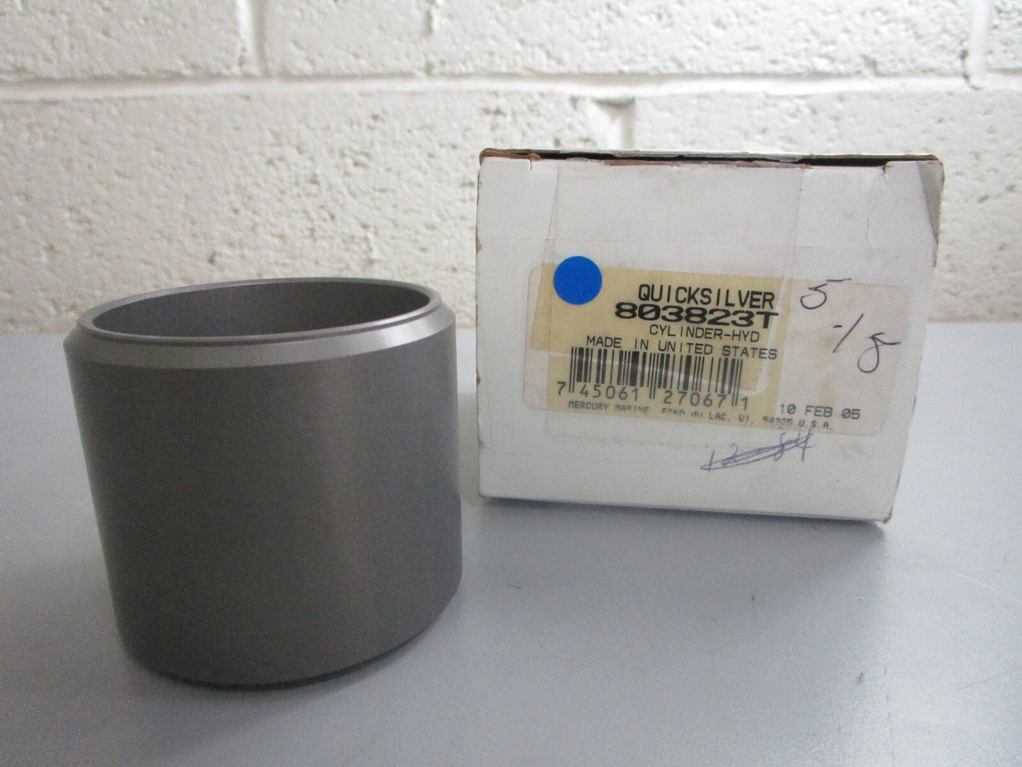 *NEW OEM* 0820 Mercury Quicksilver Hydraulic Cylinder 803823T