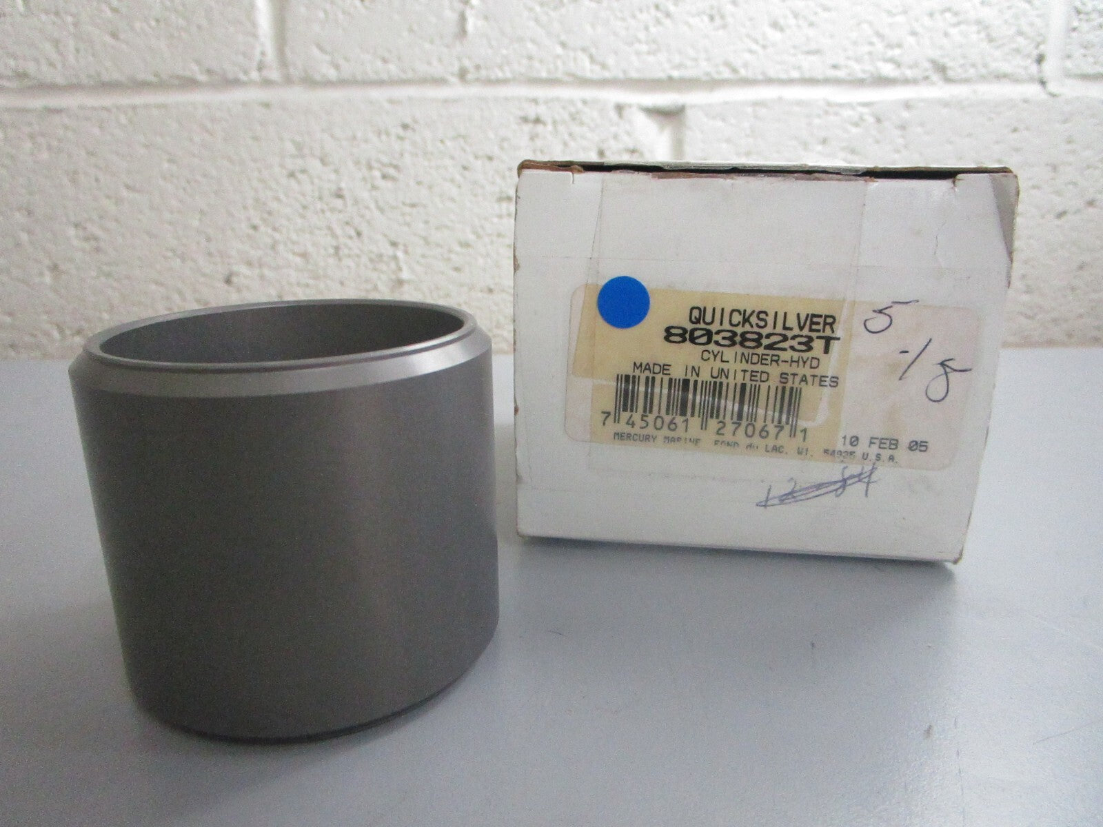 *NEW OEM* 0820 Mercury Quicksilver Hydraulic Cylinder 803823T