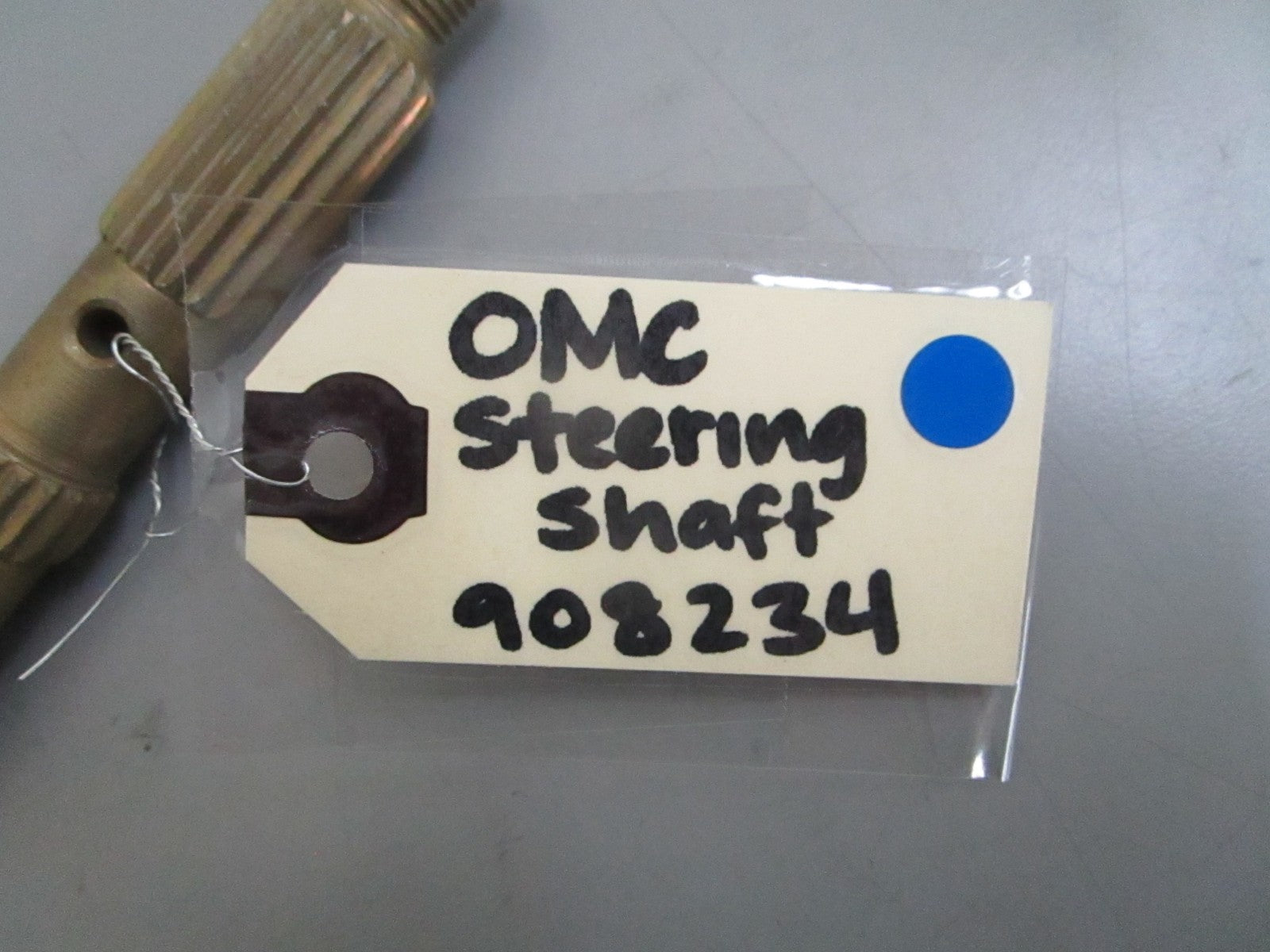 *NEW OEM* 0820 OMC Johnson Evinrude Steering Shaft 908234 0908234