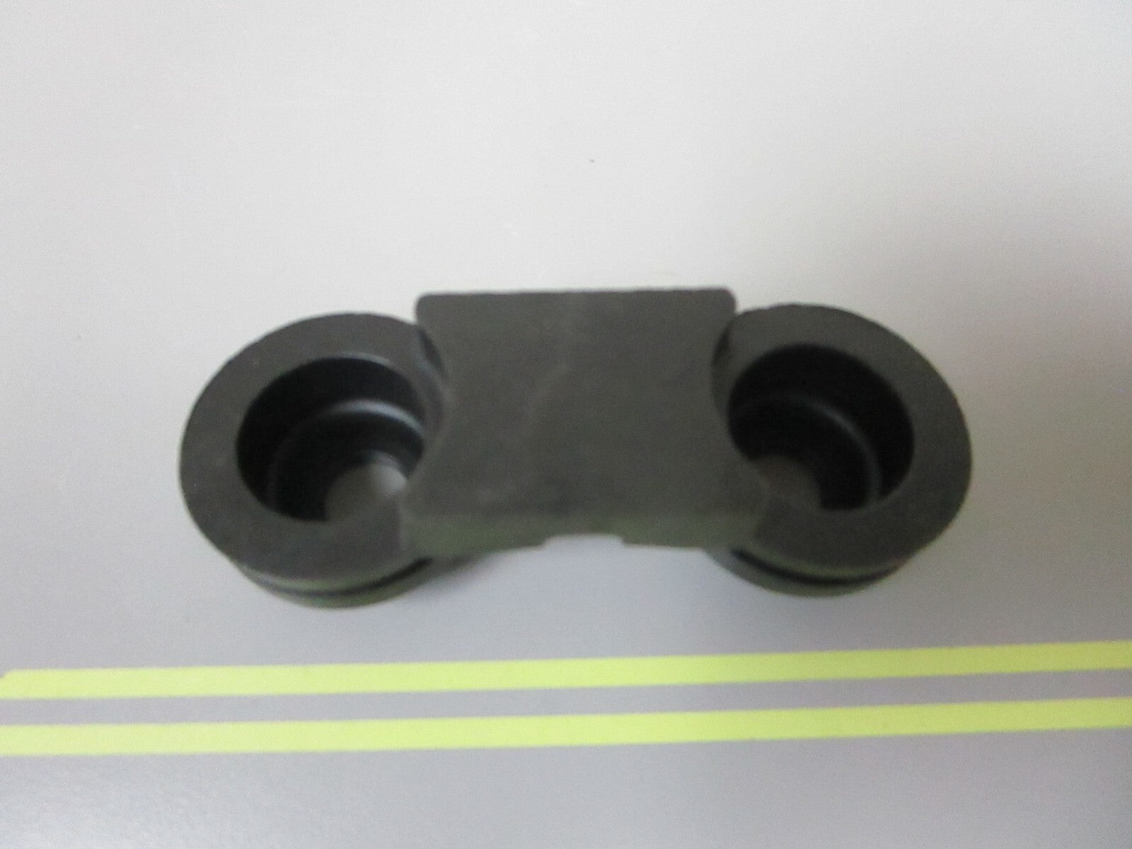 *NEW OEM* 0810 OMC Johnson Evinrude Upper Mount Seal 340178 0340178