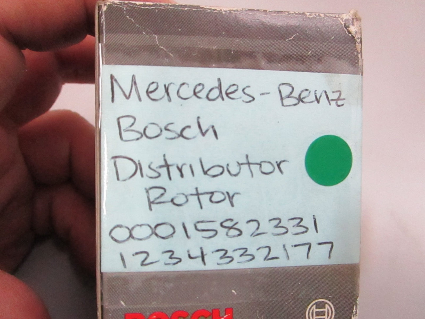 NEW OEM 0001582331 1234332177 Mercedes-Benz Bosch Distributor Rotor 0810