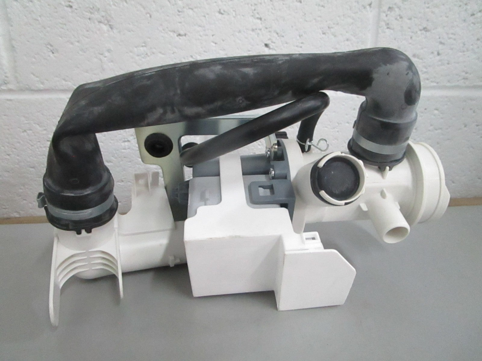 *NEW* 0820 Supco Washer Pump LP1700A Replaces: DC96-01700A