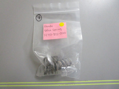 *NEW OEM* 0810 Honda Valve Spring 14751-822-000
