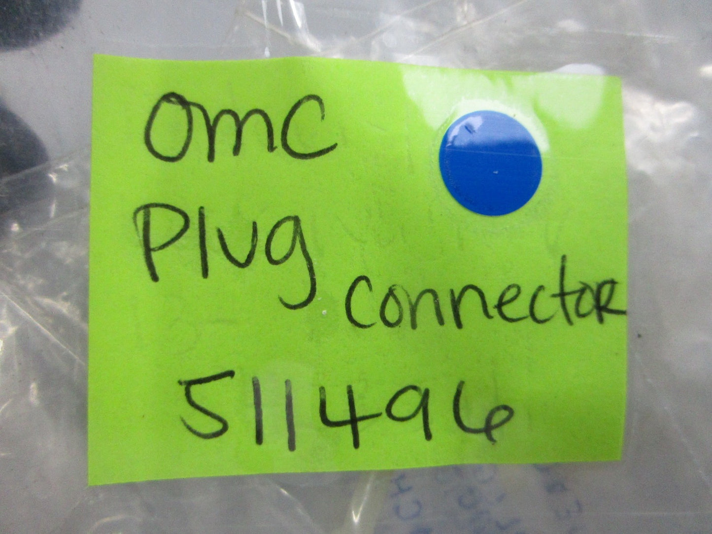 NEW OEM (LOT OF 2) 511496 0511496 OMC Johnson Evinrude Plug Connector 0810