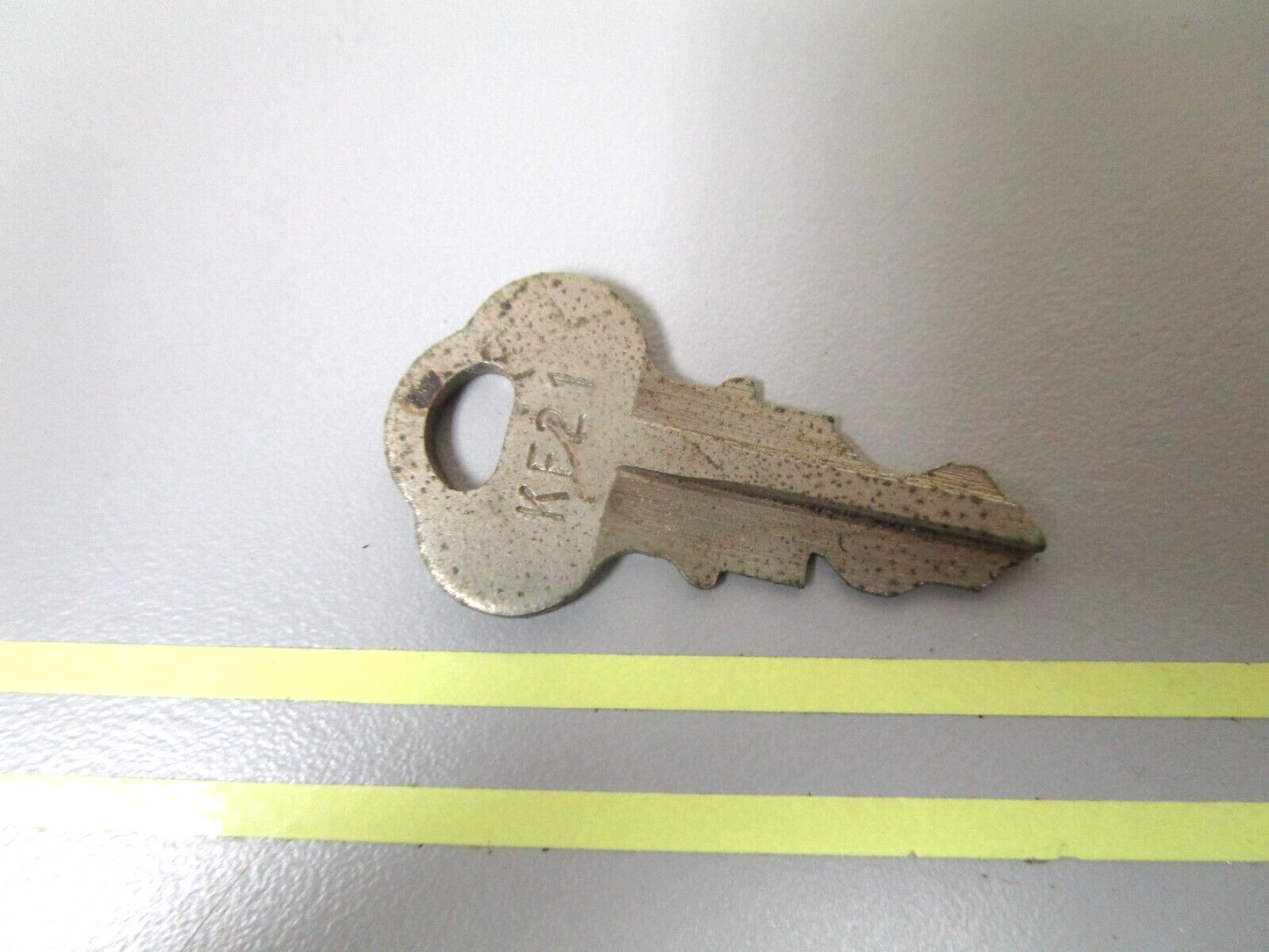 *NEW OEM* 0750 OMC Johnson Evinrude IGNITION KEY KF21  501536 0501536