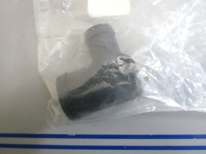 *NEW OEM* 0810 OMC Johnson Evinrude Fitting Elbow 356448 0356448