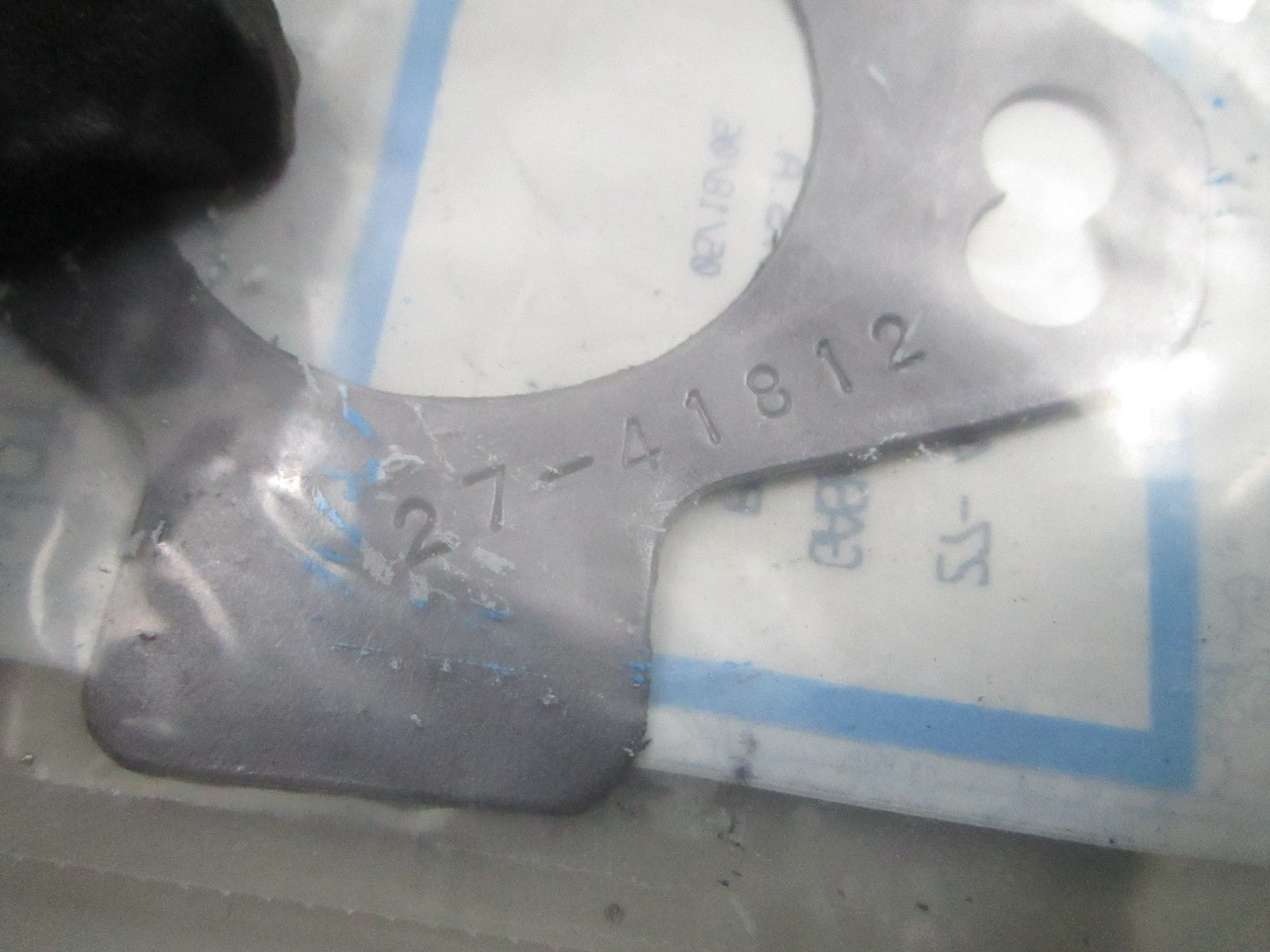 *NEW OEM* 0810 Mercury Quicksilver Gasket 27-41812