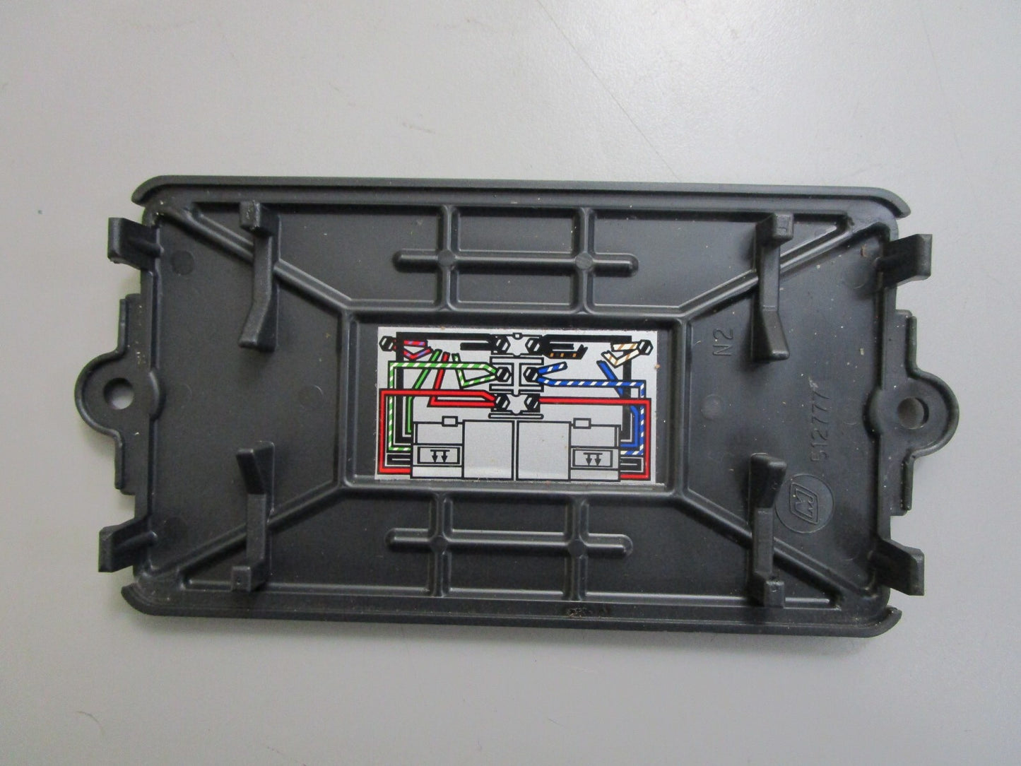 *NEW OEM* 0820 OMC Johnson Evinrude Junction Box & Cover Assy 583910 0583910