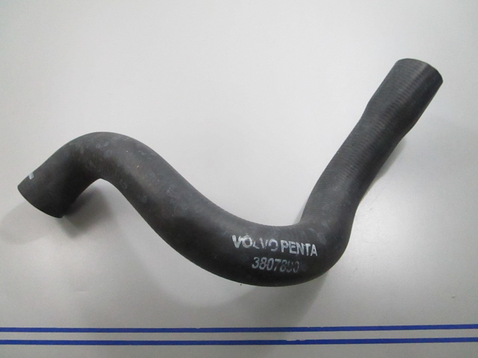 *NEW OEM* 0810 Volvo Penta Hose 3807890