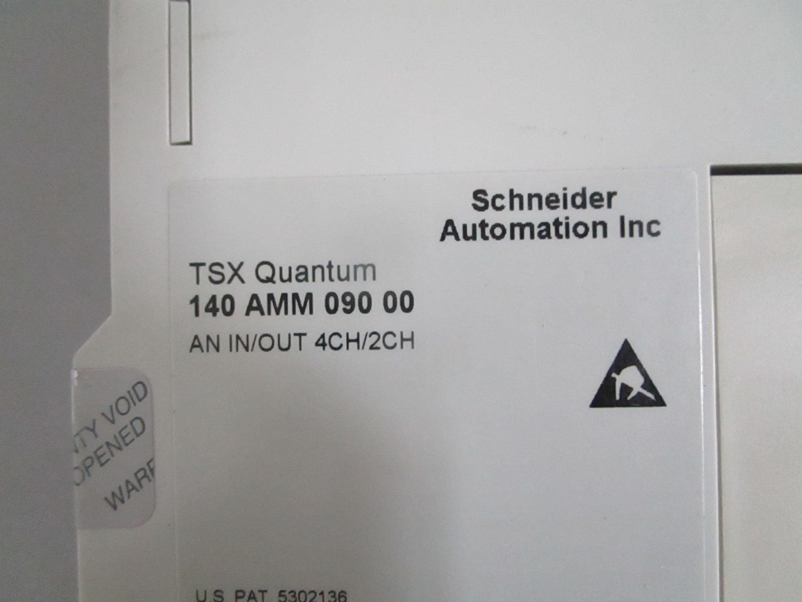 Schneider Modicon 140AMM09000 Quantum Analog Input Output 4I 2O NEW OEM 0820