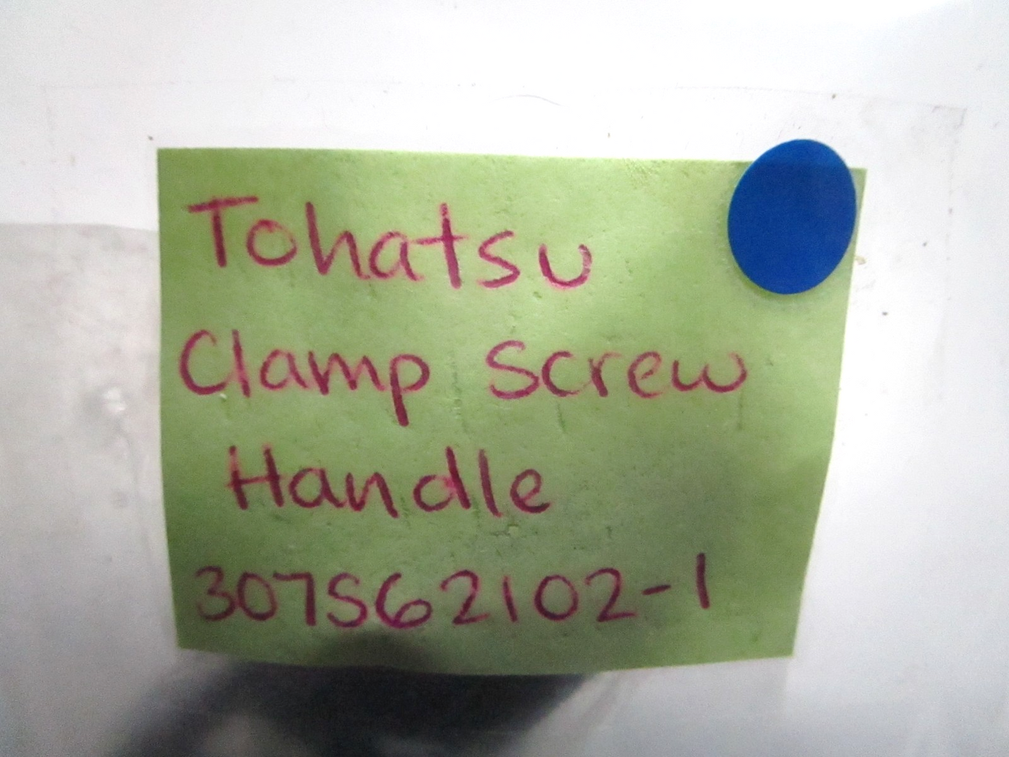 *NEW OEM* 0810 Tohatsu Clamp Screw Handle 307562102-1