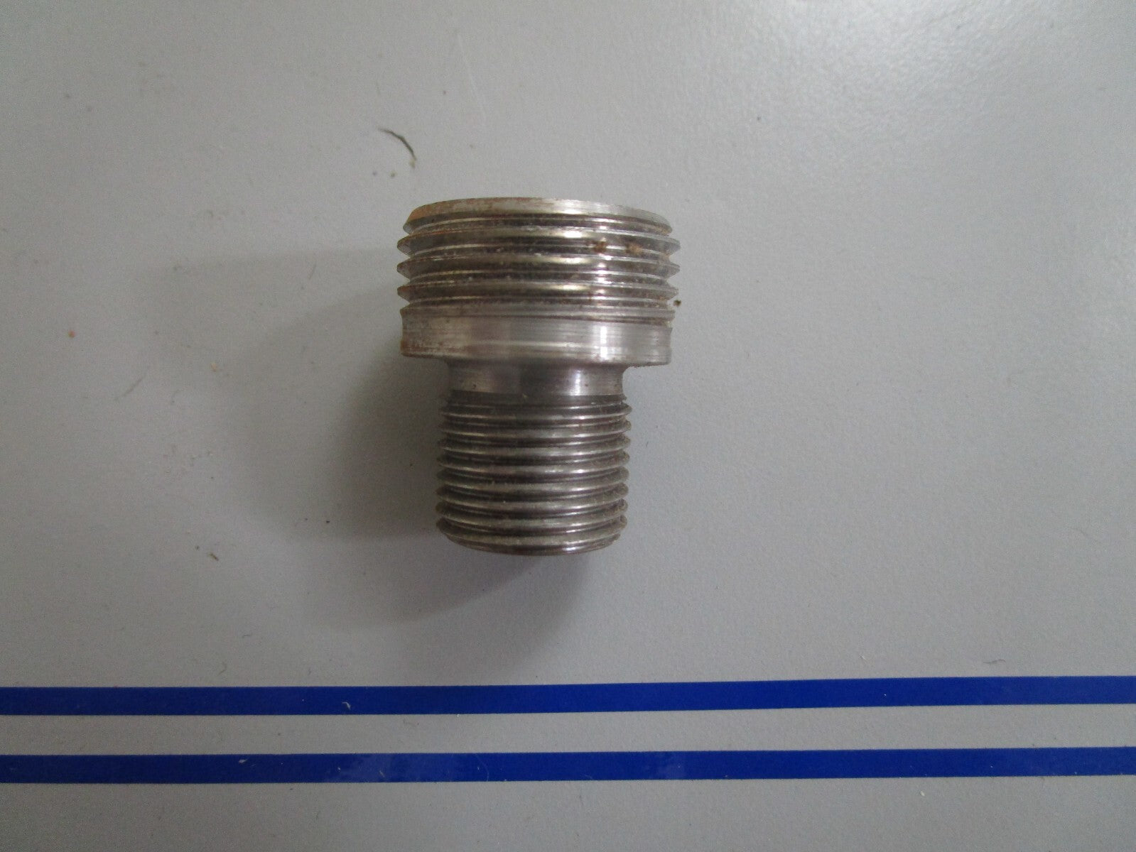 *NEW OEM* 0810 OMC Johnson Evinrude Insert 3853035