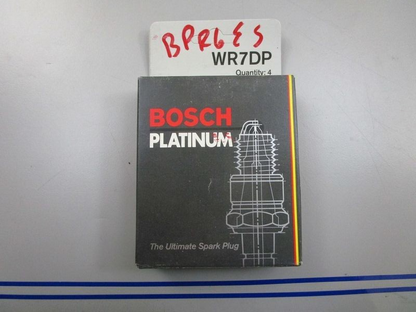*NEW* (LOT OF 4) 0770 Bosch Platinum Spark Plug WR7DP