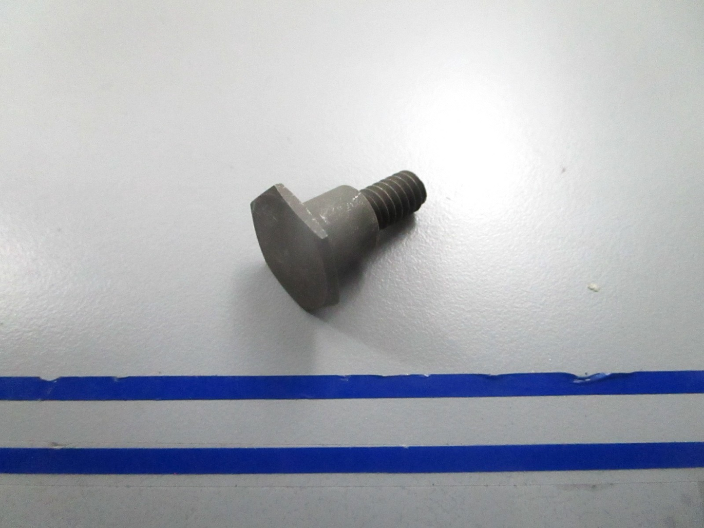 *NEW OEM* 0810 OMC Johnson Evinrude Shoulder Screw 328895 0328895