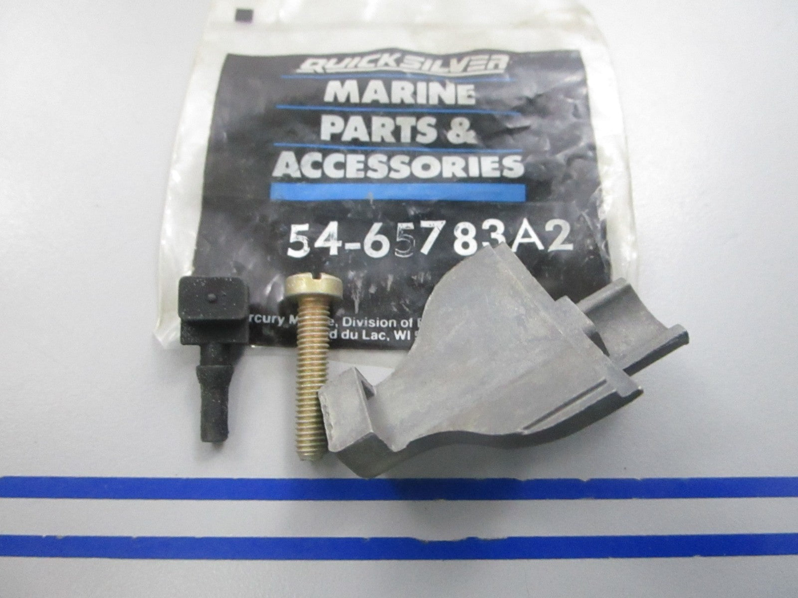 NEW OEM 54-65783A2 Mercury Quicksilver Clamp Assembly 0810