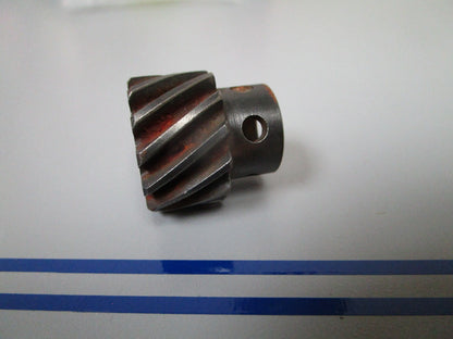 NEW OEM 311703 0311703 OMC Johnson Evinrude Drive Gear 0720