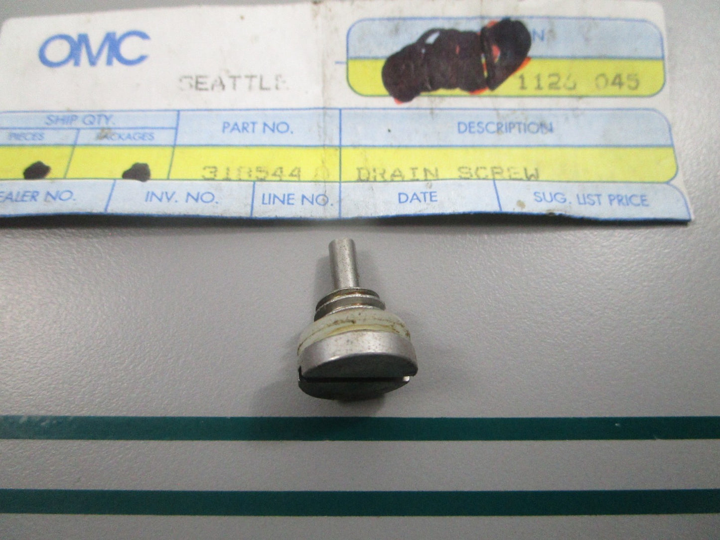 NEW OEM 318544 0318544 OMC Johnson Evinrude Drain Plug 0810
