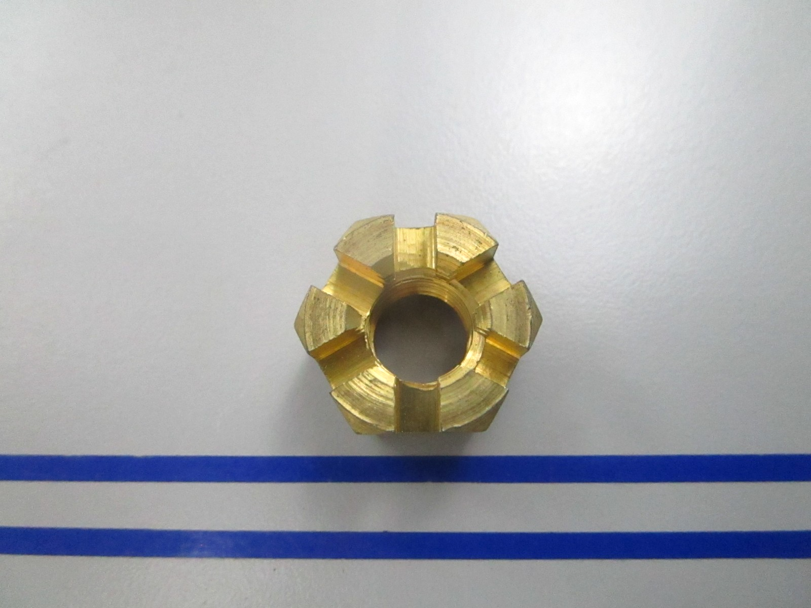 NEW OEM 859928 Mercury Quicksilver Propeller Nut 0810