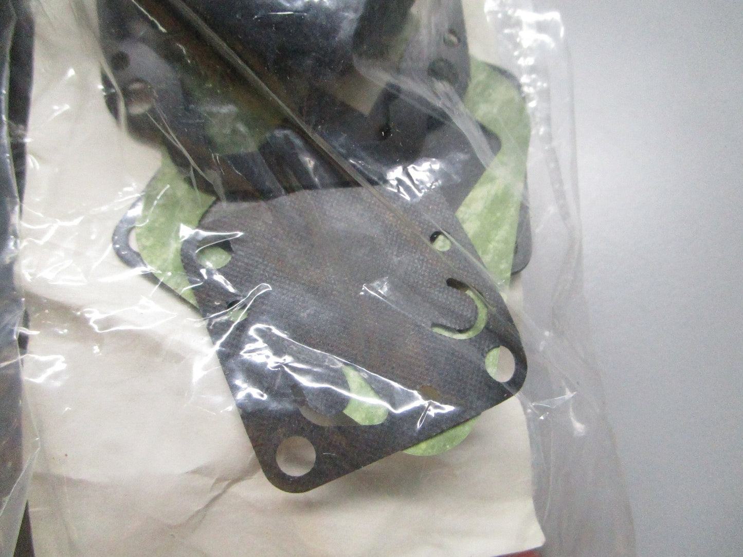 *NEW OEM* 0810 Mercury Quicksilver Carburetor Repair Kit 14184T