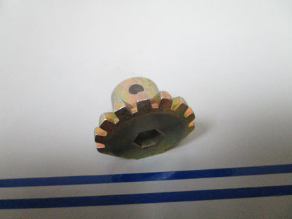 *NEW OEM* 0810 OMC Johnson Evinrude Shift Shaft Gear 324608 0324608