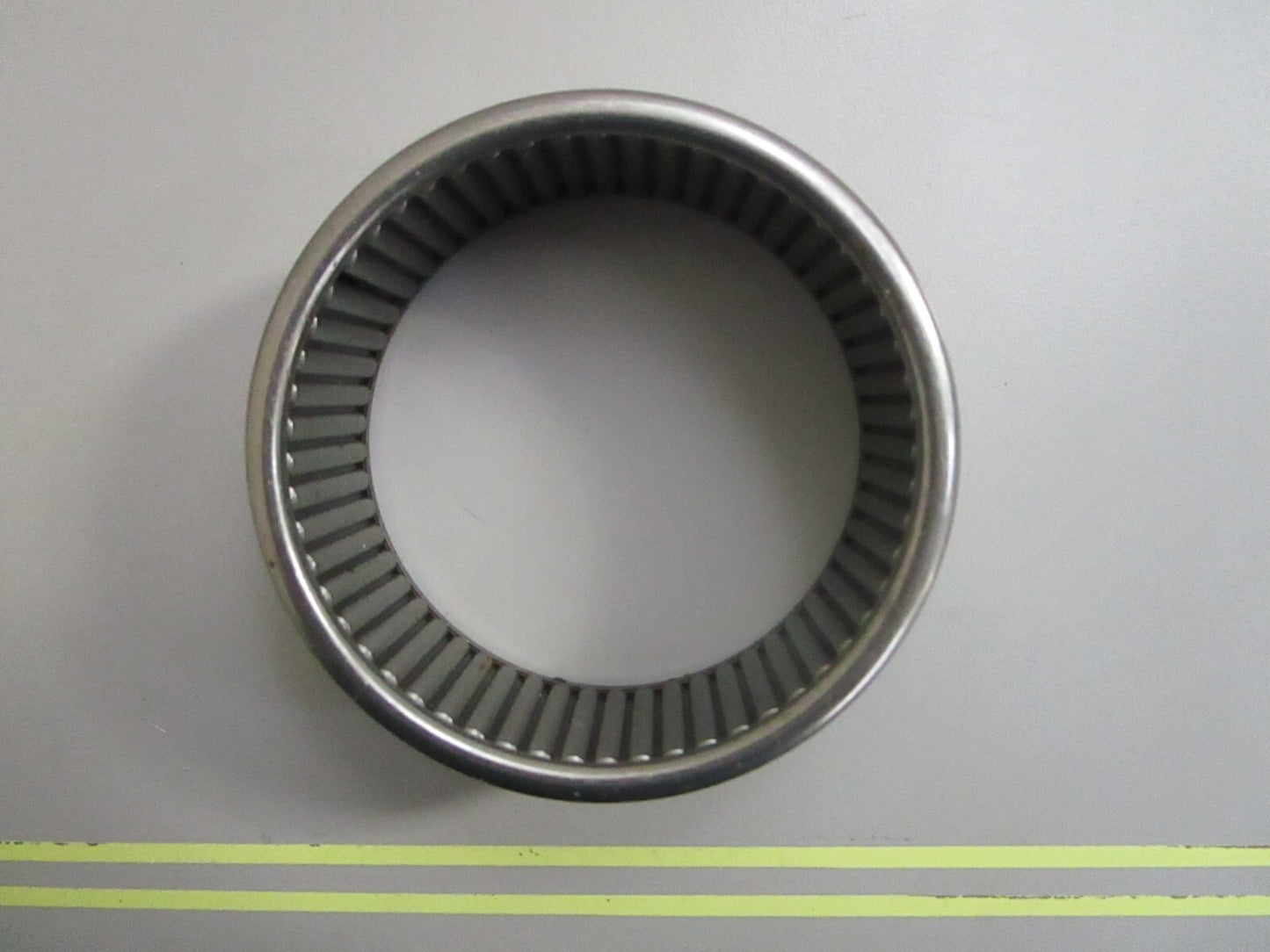 *NEW OEM* 0820 Mercury Quicksilver Bearing 31-805079T