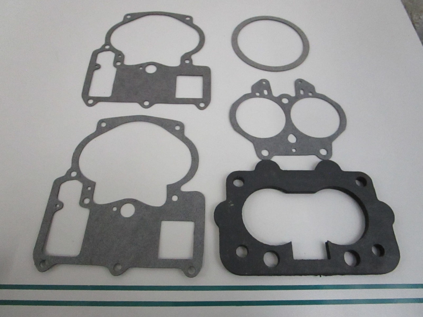 NEW 18-7086 Replaces: Volvo 841994-7 Sierra Carburetor Kit 0810