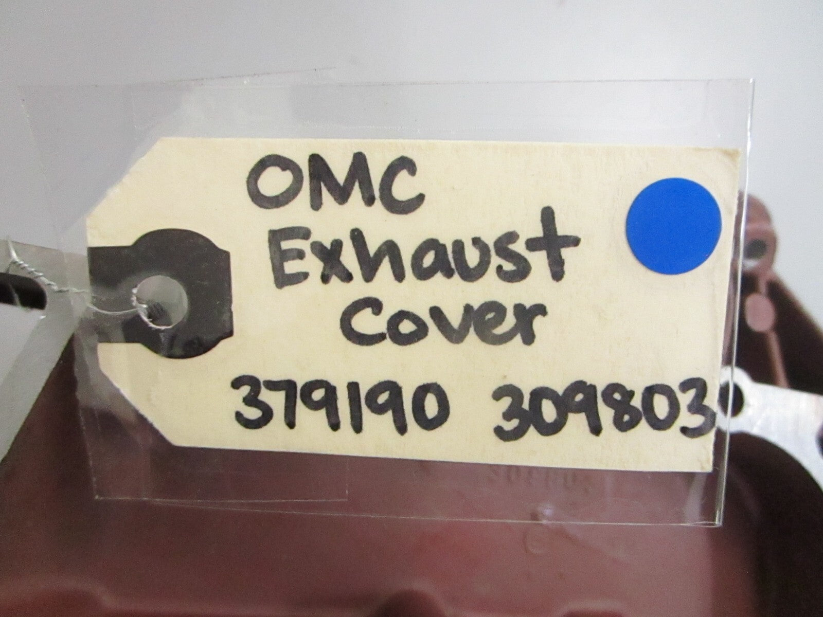 *NEW OEM* 0820 OMC Johnson Evinrude Exhaust Cover 379190 0379190 309803
