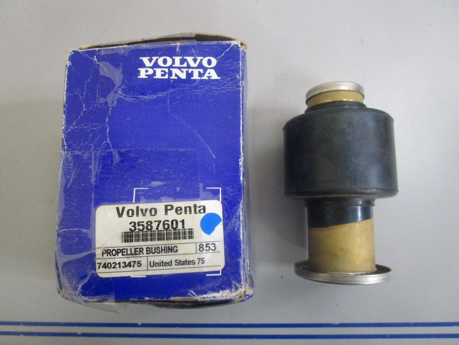 *NEW OEM* 0820 Volvo Penta Propeller Bushing 3587601