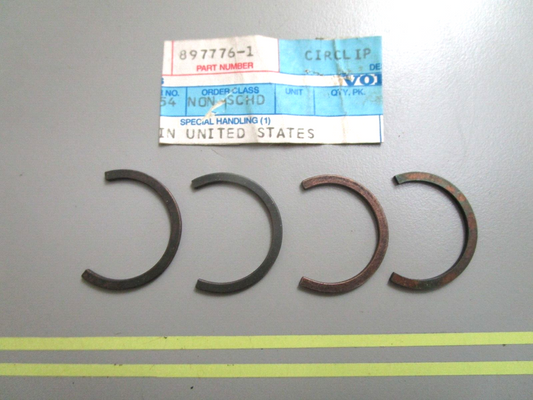 *NEW OEM* (LOT OF 4) 0750 Volvo Penta CIRCLIP 897776