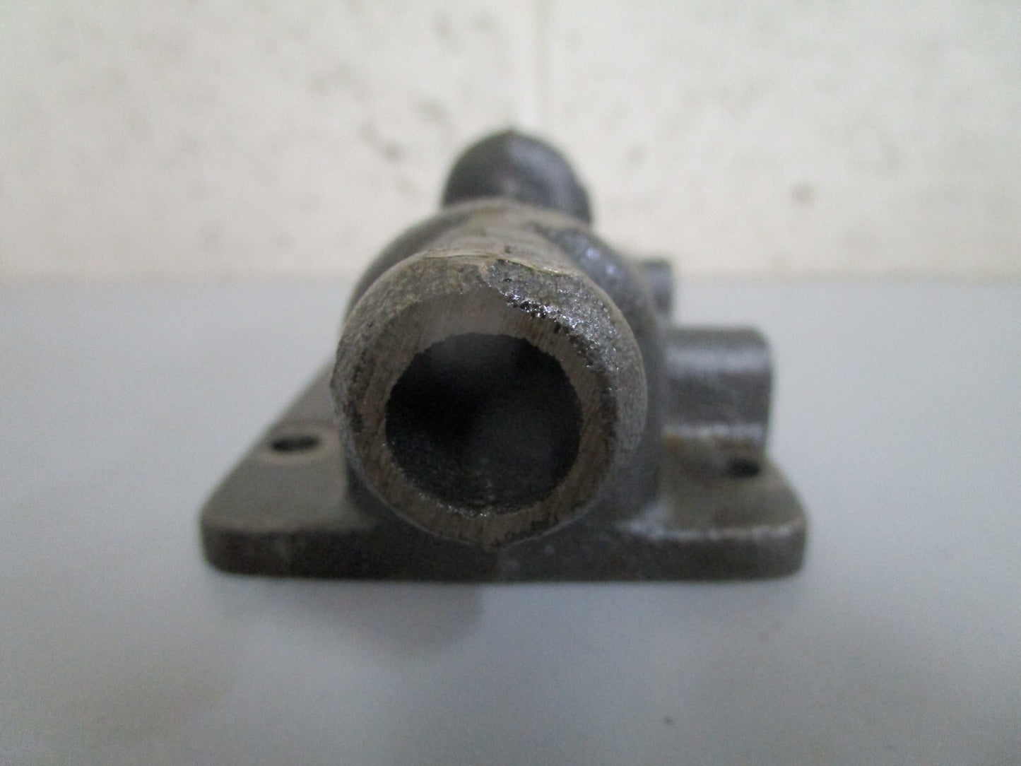 *NEW OEM* 0820 OMC Johnson Evinrude Housing 908216 0908216