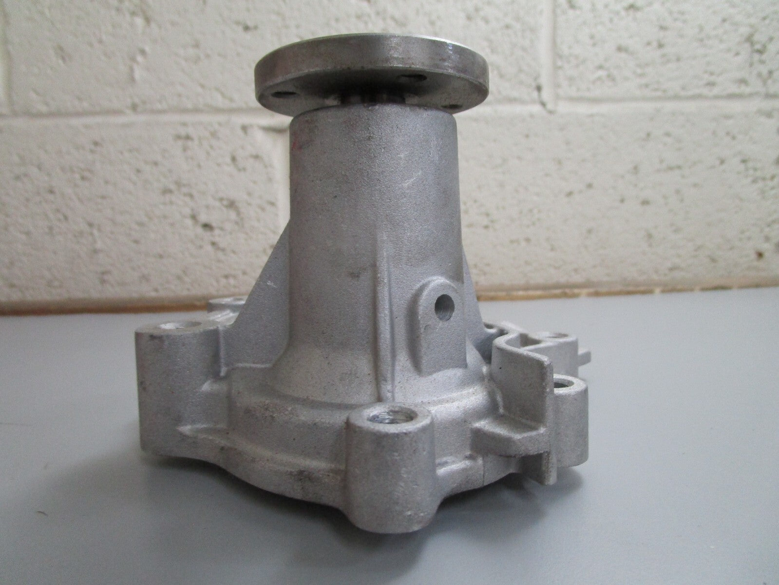 *NEW OEM* 0820 Duralast Water Pump BWP-9138