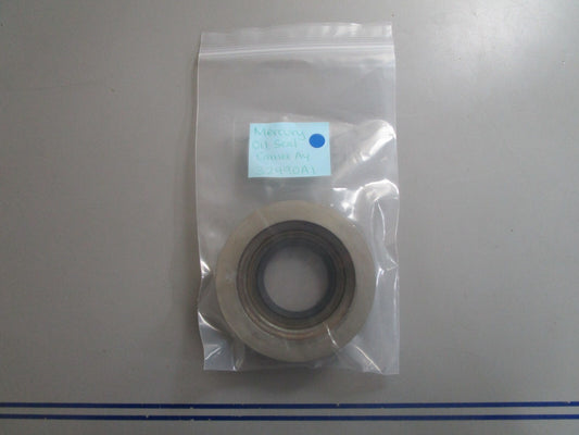 *NEW OEM* 0770 Mercury Oil Seal Carrier Assembly 32490A1