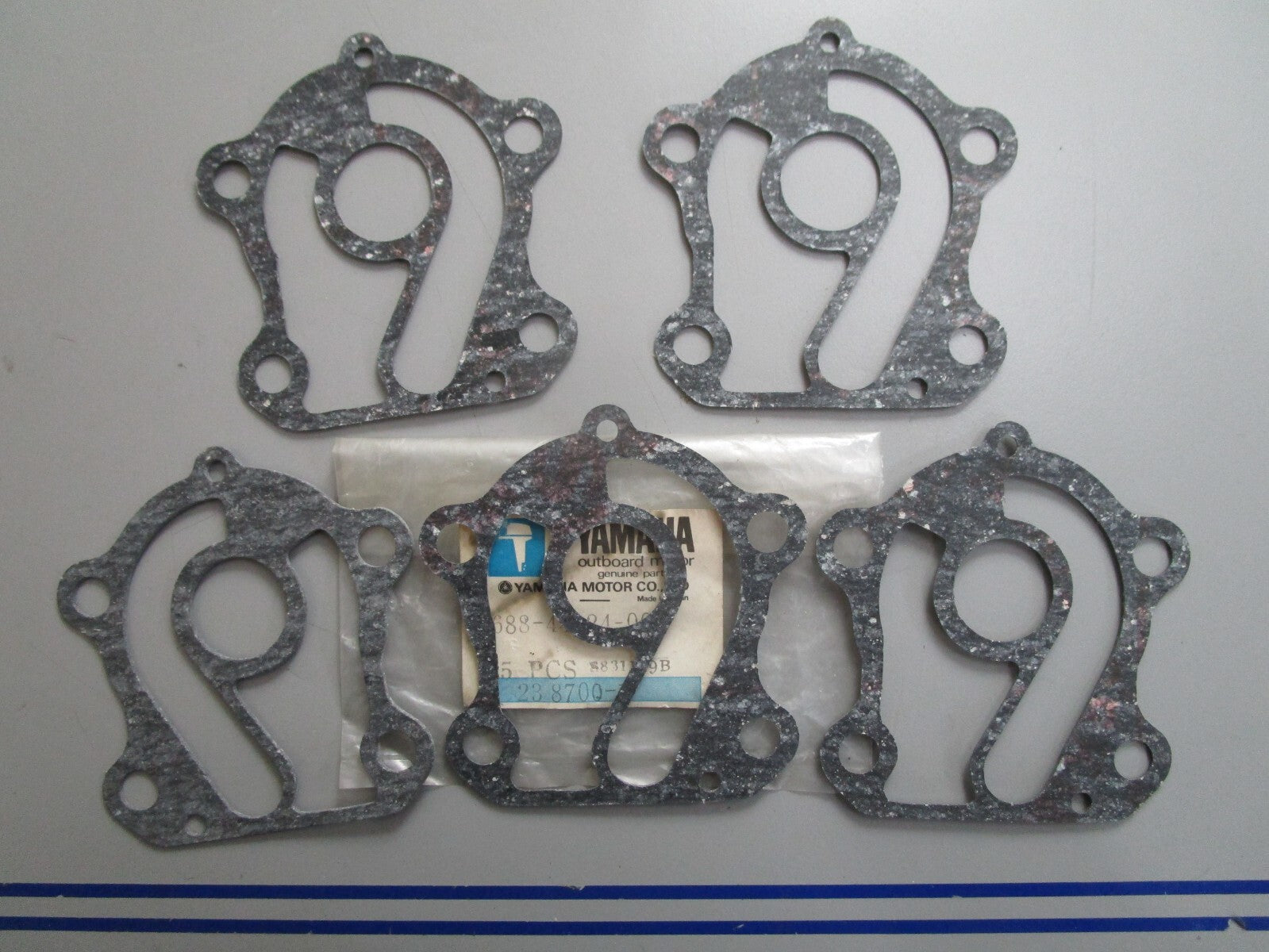 *NEW OEM* (LOT OF 5) 0820 Yamaha Gasket 688-44324-00-00