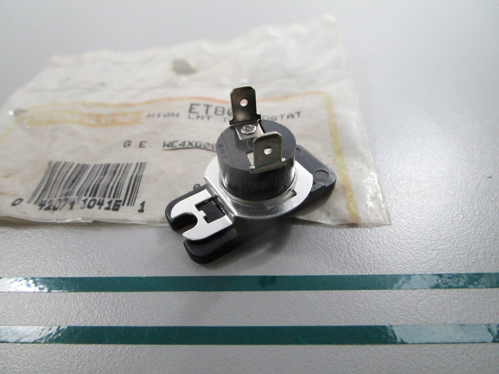 NEW ET800 Replaces: WEX800 Gemline High Limit Thermostat 0810