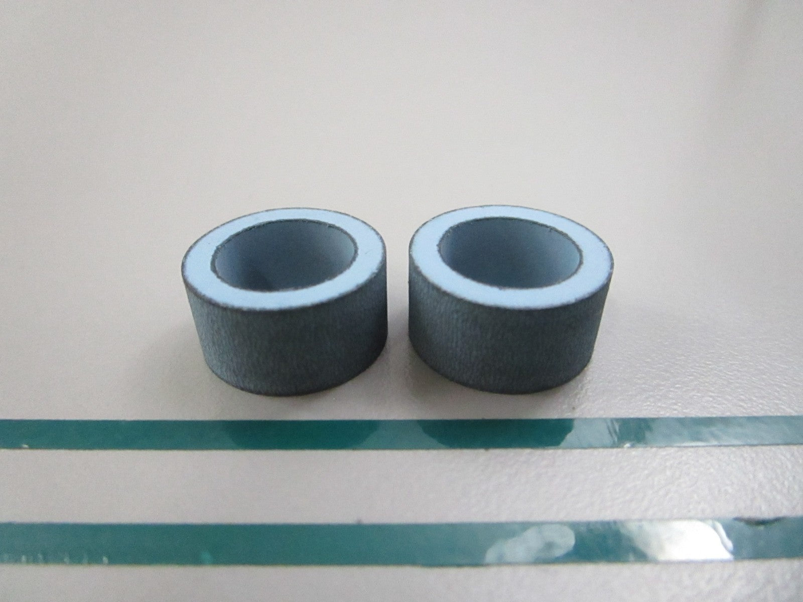 NEW OEM (LOT OF 2) 3103015  Cummins Grommet Seal 0810