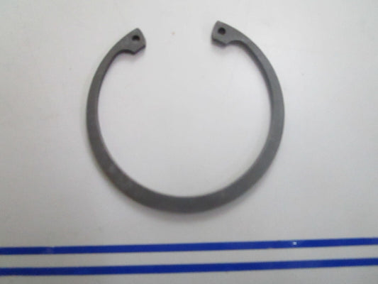 *NEW OEM* 0810 OMC Johnson Evinrude Snap Ring 319747 0319747